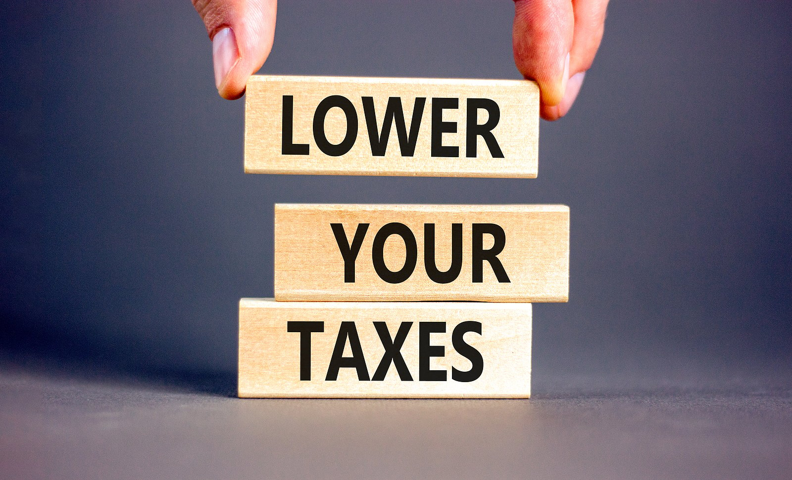 Lowering taxes through tax depreciation for investment property